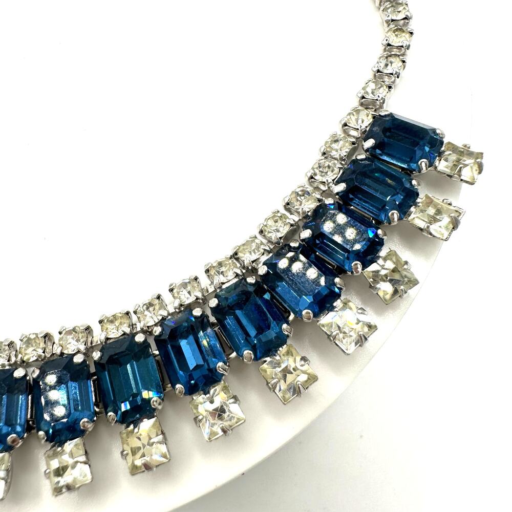 1950s vintage silver tone clear Montana blue glass rhinestones swag necklace - Picture 3 of 8
